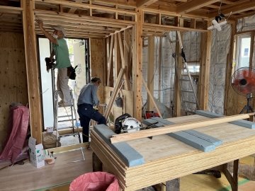 職人さんは昼寝好き