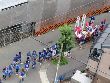 ふとん太鼓に小さな秋