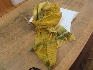 しあわせの黄色いスカーフ