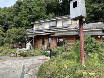 妙見口のギャラリーにて