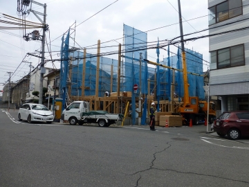 棟上げがスタートしました