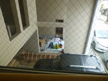 昼寝の大工さん