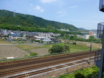 山と畑と東海道線