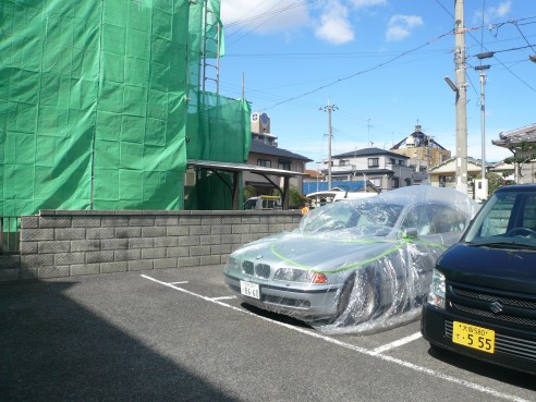 外壁塗装真っ最中