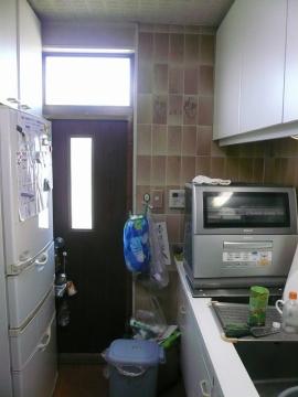 現場は掛け合い的コミュニケで