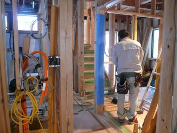 のし水引のような電気配線です